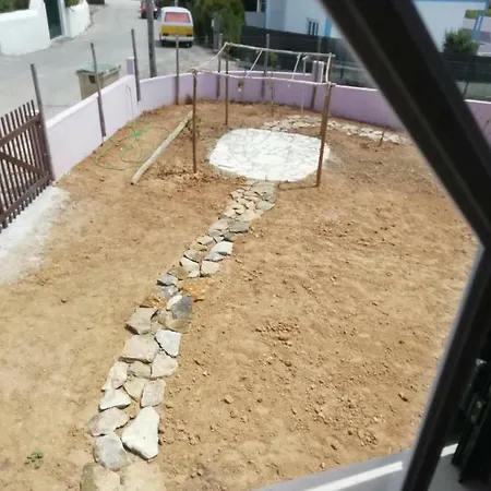 Casa Pedro E Inês * Lourinhã