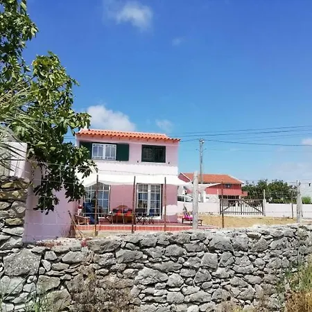 Casa Pedro E Ines *